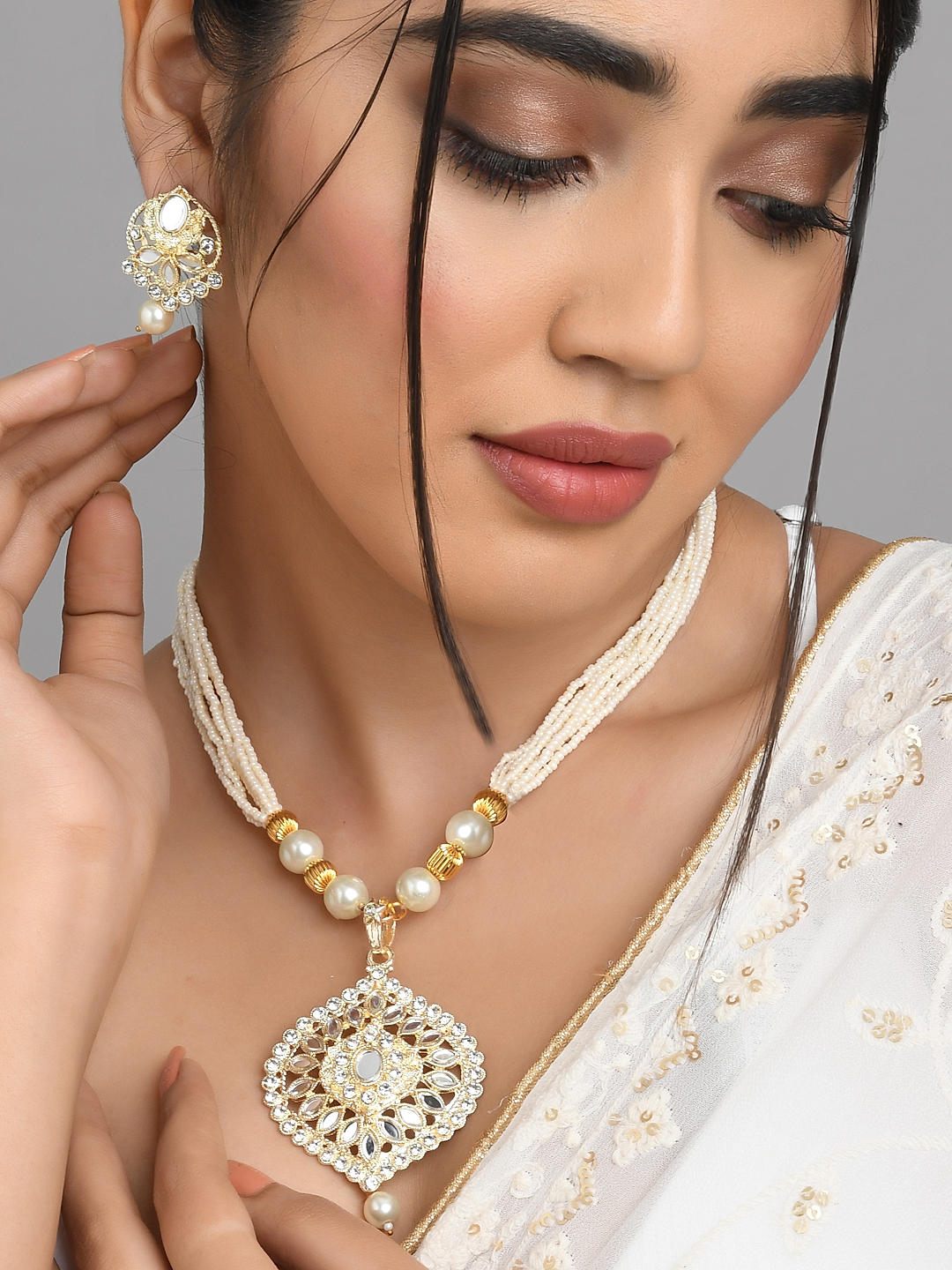Pearl Cluster Necklace Set For Wedding – Hayagi
