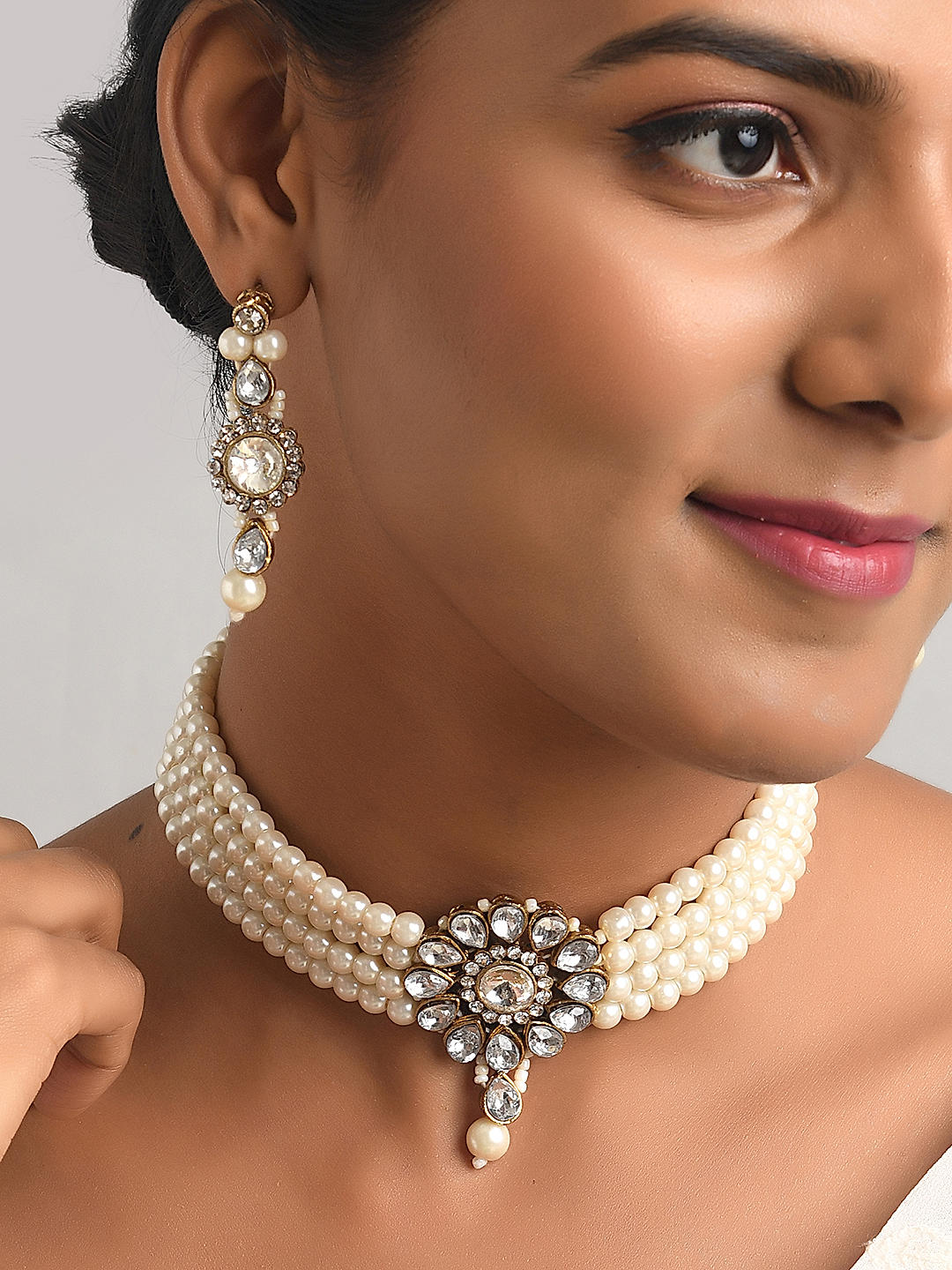 Shop Online Fida Necklace And Earring Set @ Best Price