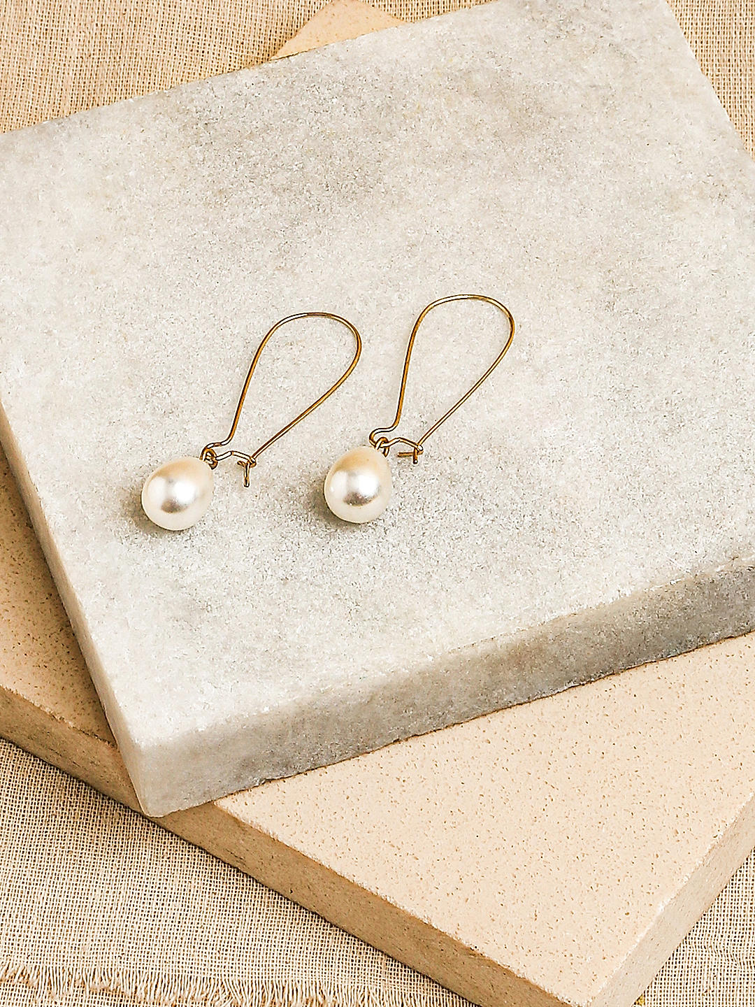 Korean triangle Pearl Earrings – Bling Box