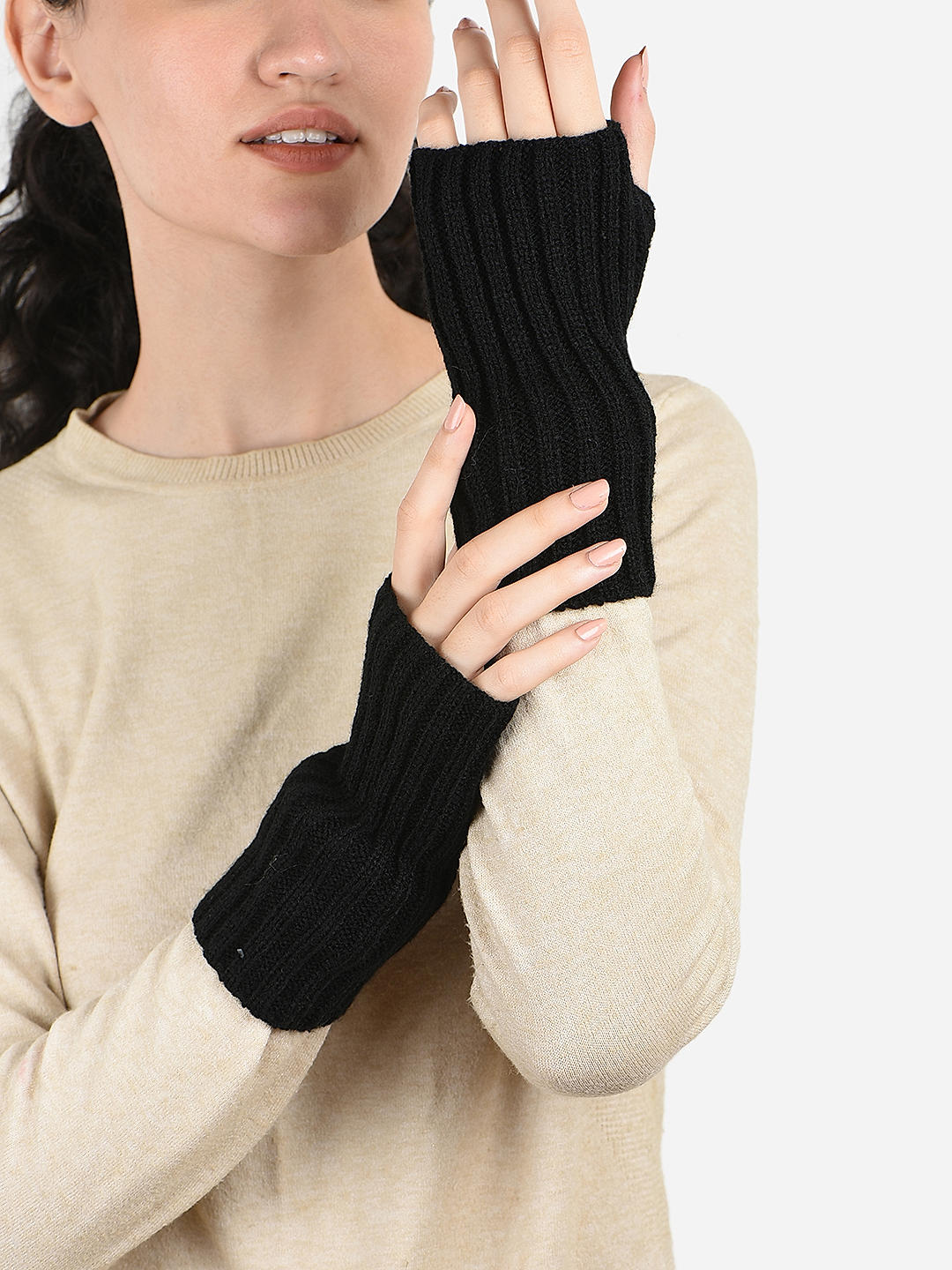 Buy Now Women Winter Hand Gloves @ Best Price