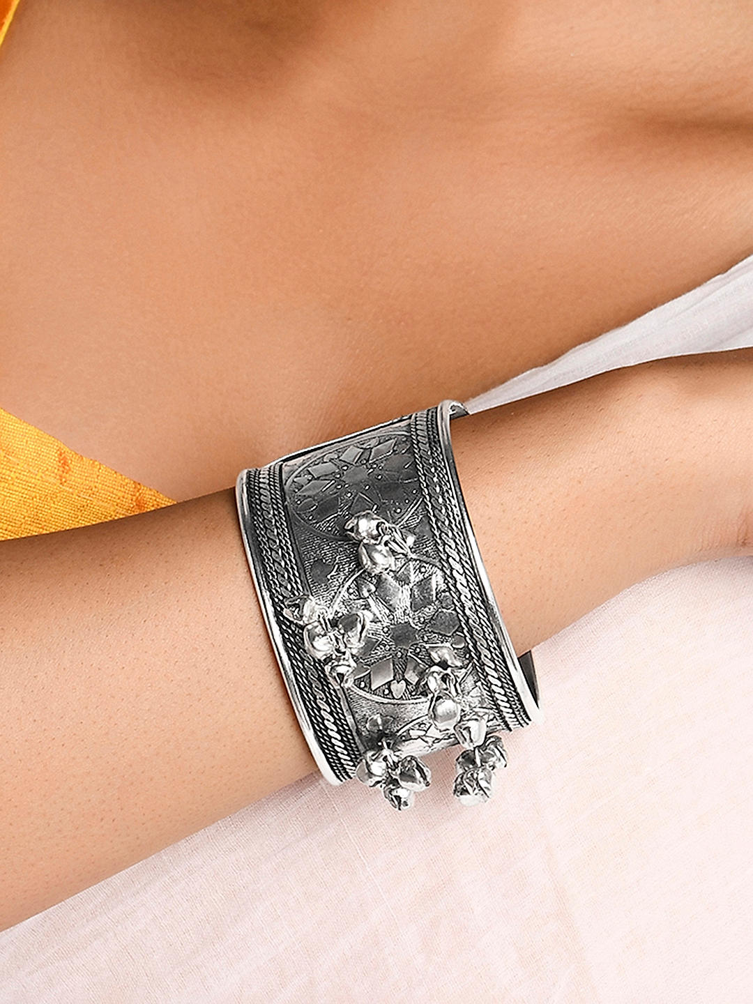 Fida Ethnic Oxidised Silver Flower Embossed Tribal Bracelet for Women