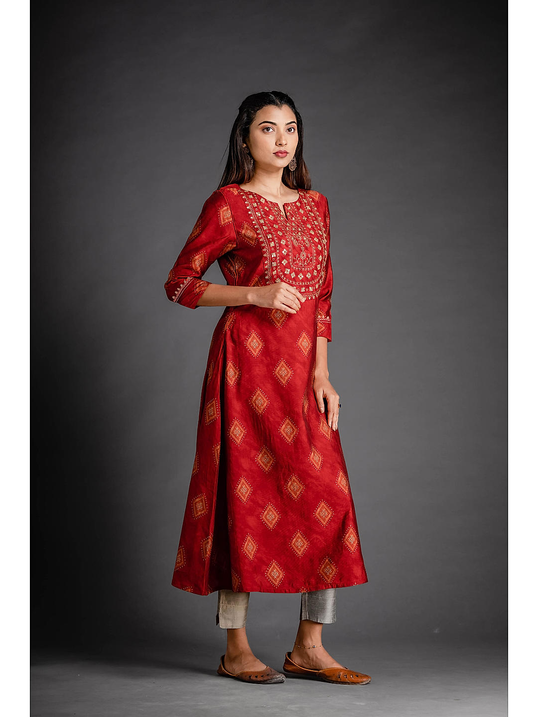 Beautiful Dresses | Combination dresses, Fancy sarees party wear, Pakistani  dresses casual