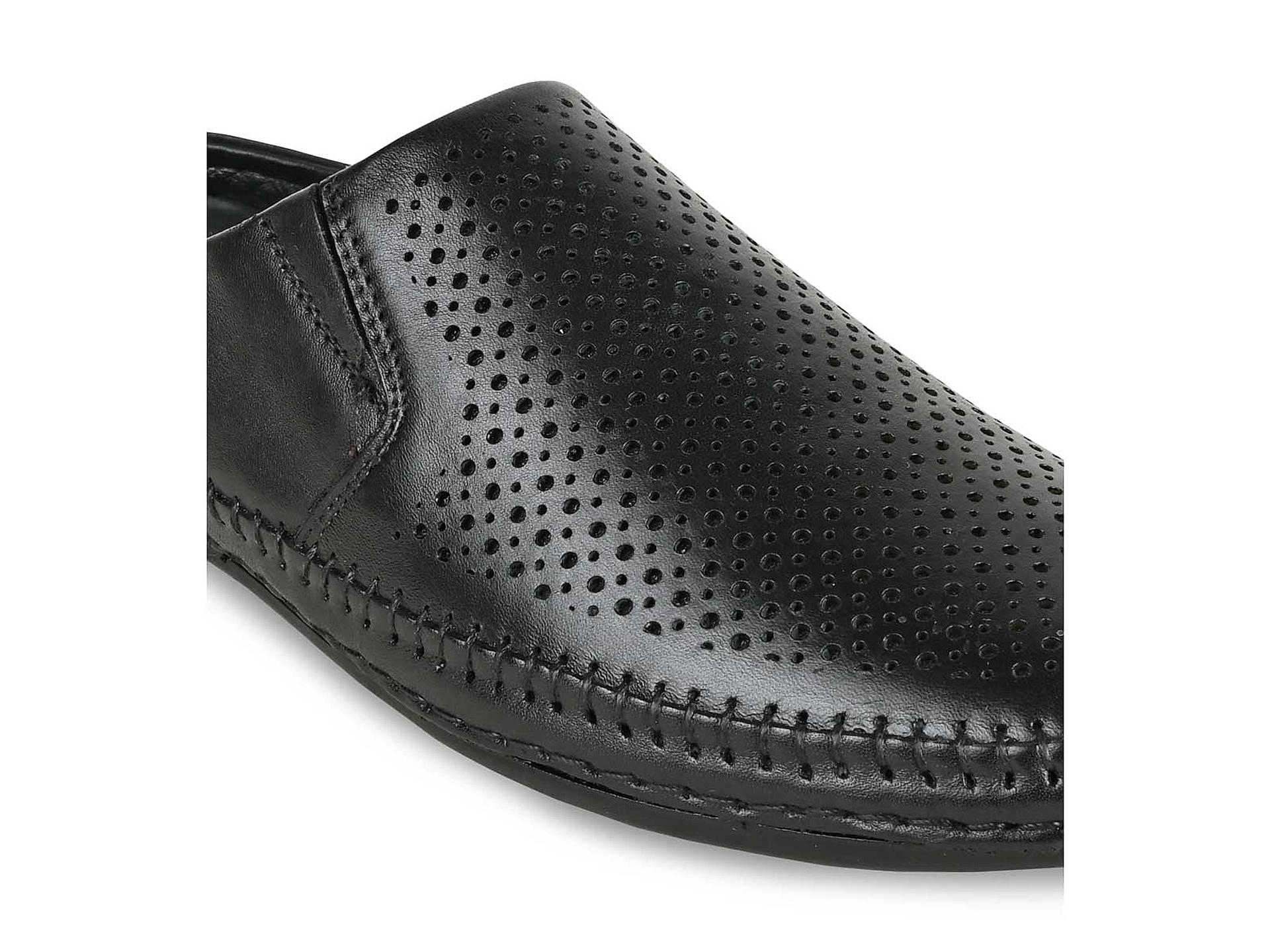 Buy Regal Black Men Laser Cut Leather Mules at Regal Shoes 8394804