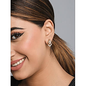 Toniq Stylish Gold Plated Beige Stone Stuuded Stud Earrings For Women