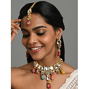 Ornate Pearls Kundan Gold Plated Jewellery Set with Maangtikka