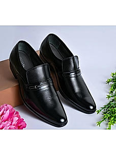 Regal Mens Black Textured Leather Formal shoes