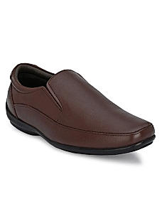 Egoss Brown Men Casual Leather Moccasins