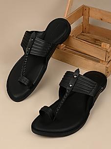 Regal Black Men Ethnic Kolhapuri Sandals