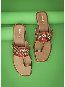 ROCIA Antique Gold Women Kundan Embroidered Ethnic Flats