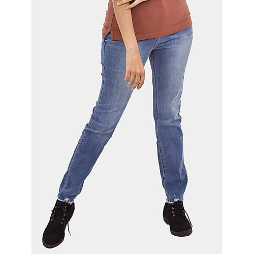 Women Slim Tapered Jeans