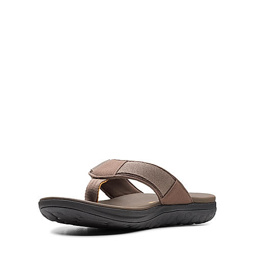 Buy Clarks Step Beat Dune Brown Casual Chappal Shoes for Men Online at ...