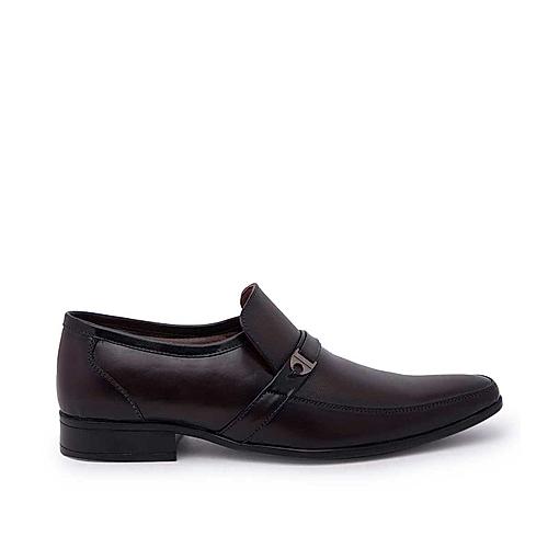Buy Regal Maroon Leather Formal Shoes Online at Regal Shoes |1274785