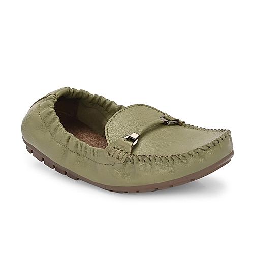 LADY BOSS BY EGOSS OLIVE WOMEN BUCKLED LOAFERS