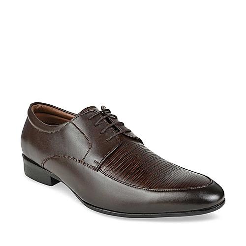 Regal Brown Men Textured Leather Lace Ups