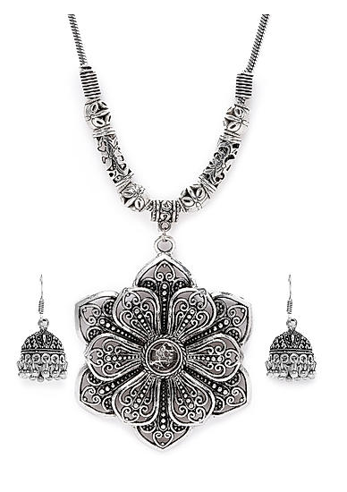 Women Silver-Toned Oxidised Tribal Necklace and Earring Set