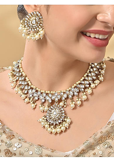 Women White & Gold Pearl Wedding Kundan Choker Necklace & Earrings Set