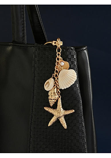 Gold-Toned Starfish and Shell Beach-Vibes Bag Charm