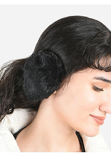 Toniq Alluring Black  Special Winter  Seasonal Wear Fur Ear Muffer For Women 