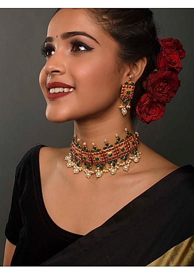  Ethnic Indian Traditional Greenand Fuchsia Stone Embellished Temple Choker Necklace and Earring Set For Women