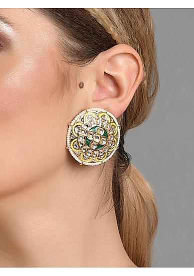 Green Kundan Beads Enamelled Gold Plated Floral Stud Earring 