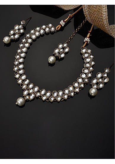  Begum Jaan Gold Wedding Ethnic Indian Tradition Kundan Jewellery Set For Women(1 Necklace+1 Earrings+1 Maang Tikka)