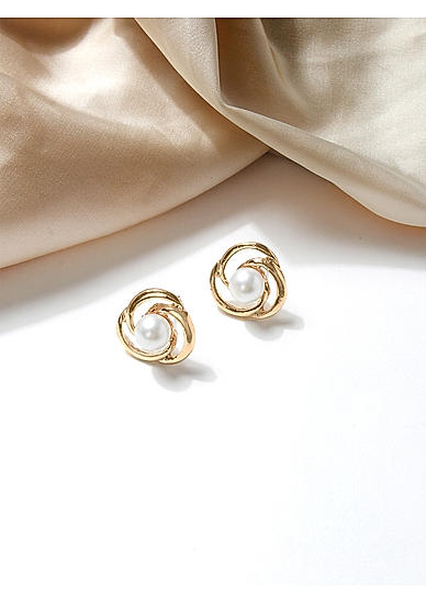 Pearl Gold Plated Floral Classic Stud Earring