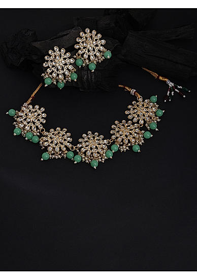Fida Dilwale Wedding Ethnic Indian Traditional Kundan & Pearl Jewellery Set For Women