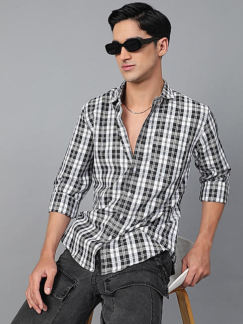 KOTTY MENS REGULAR FIT CHECKERED SPREAD COLLAR CASUAL SHIRTS