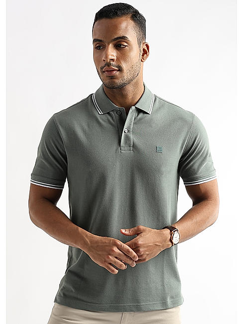 Wreath Green Solid Polo T-Shirt