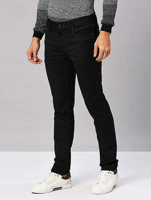 Men Skiny Fit Black Solid Jeans