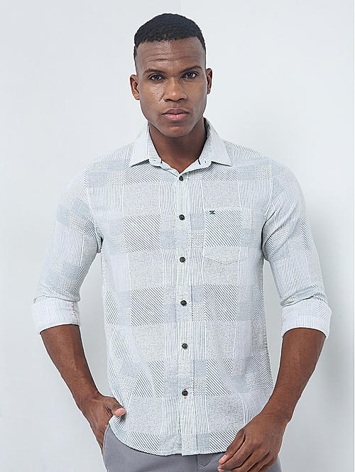 Killer Men Green Regular Slim Fit Shirts
