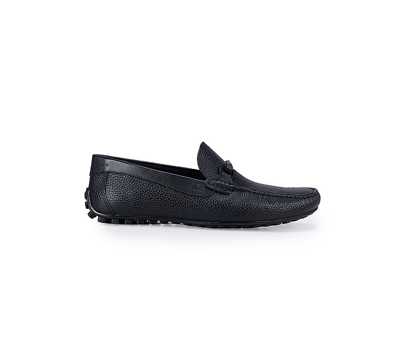 Black Leather Moccasins With Buckle