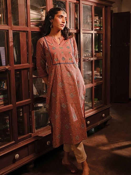 Light brown 60's cotton printed kurti with embroidery