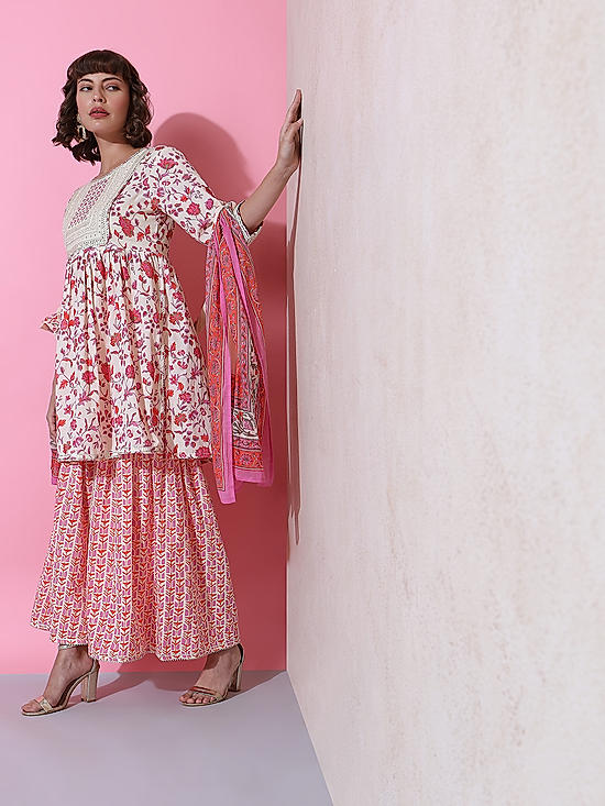 Pink Floral Printed 3 Piece Kurta Set