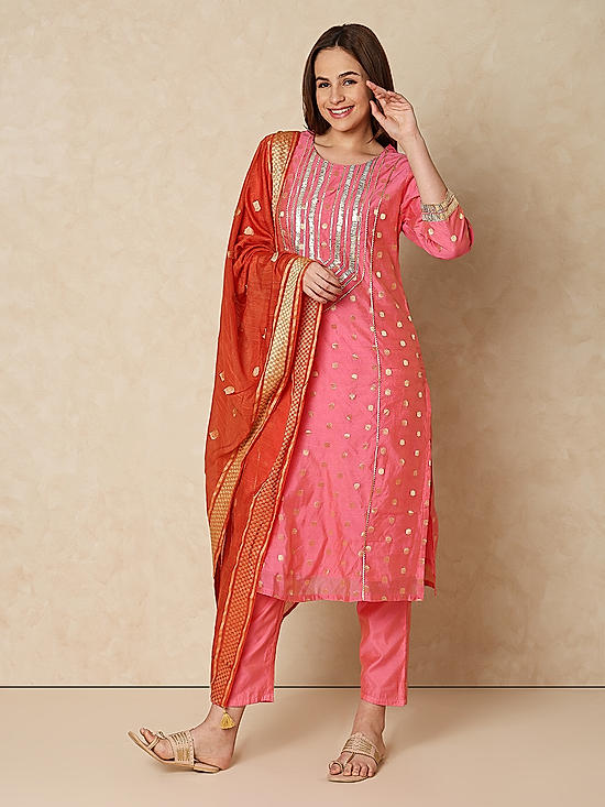 Pink Ethnic Motif Detail Kurta Set