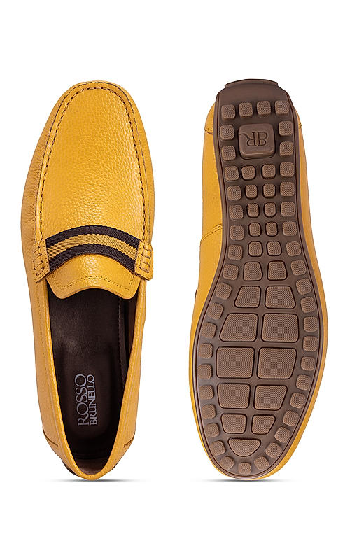Mustard moccasins top