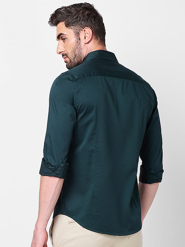 Killer Men Dark Green Slim Fit Solid Shirts