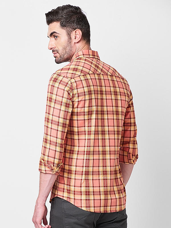 Killer Men Peach Slim Fit Checks Shirts