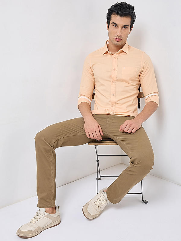 Killer Men Peach Slim Fit Solid Shirts