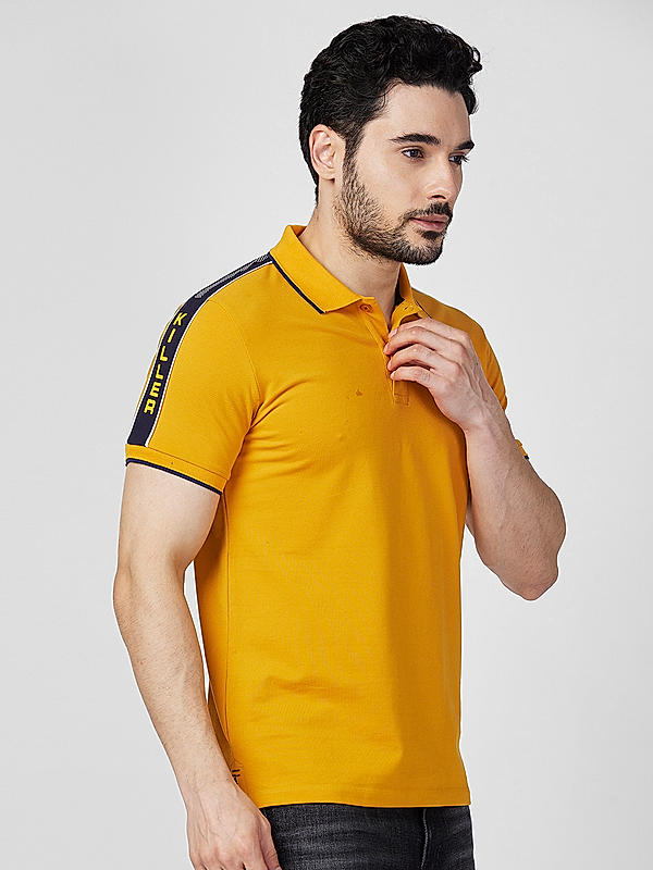 Killer Men Yellow Slim Fit Solid T-Shirts