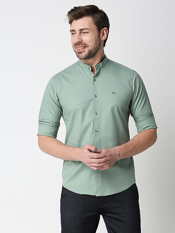 Killer Slim Fit Solid Green Chines Collar Shirts