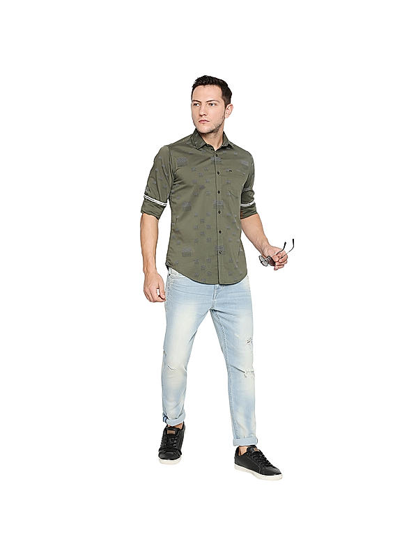 KILLER Men Olive Slim Fit Printed Shirts