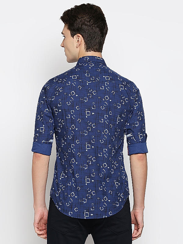 KILLER Men Navy Slim Fit Printed Shirts