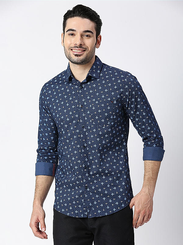 KILLER Men Navy Slim Fit Printed Shirts