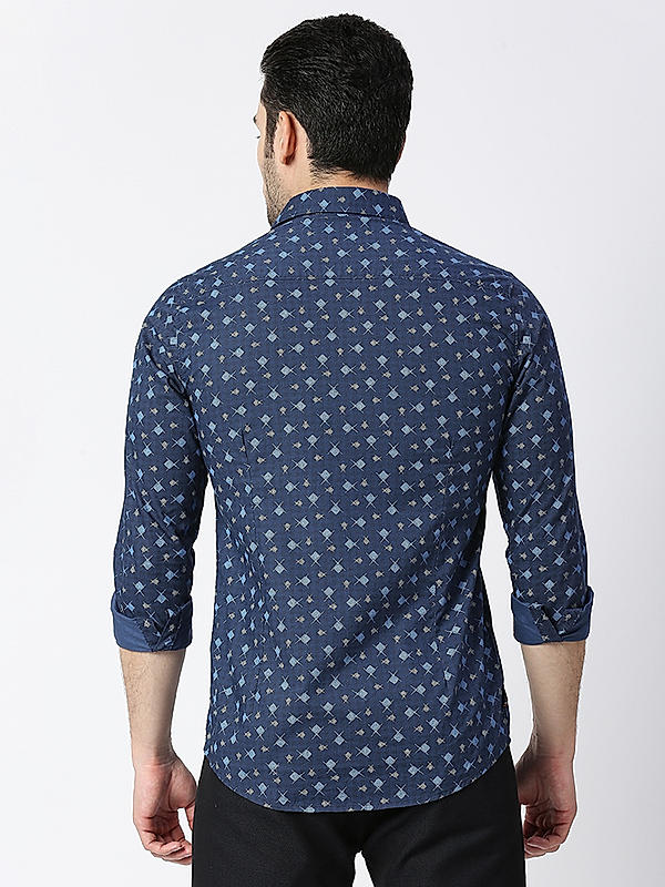 KILLER Men Navy Slim Fit Printed Shirts