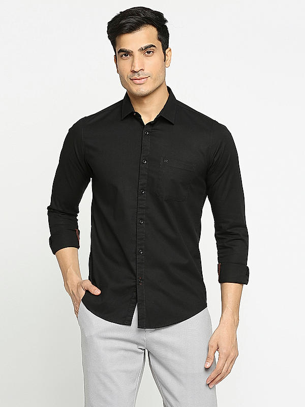 KILLER Men Black Slim Fit Solid Shirts