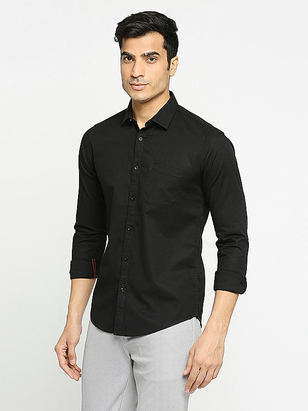 KILLER Men Black Slim Fit Solid Shirts