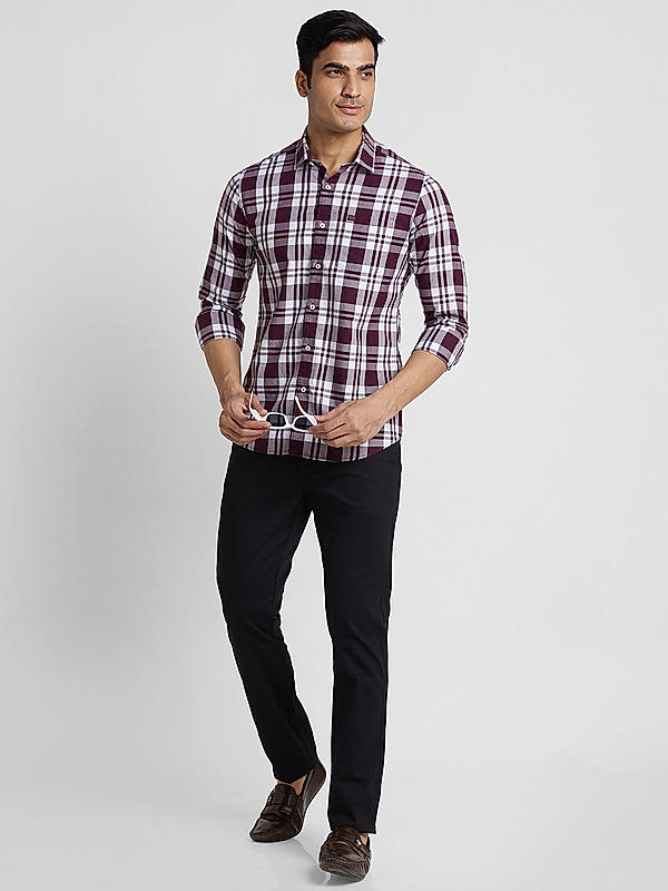 KILLER Men Wine Slim Fit Checks Shirts