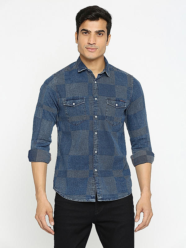 KILLER Men Blue Slim Fit Checks Shirts