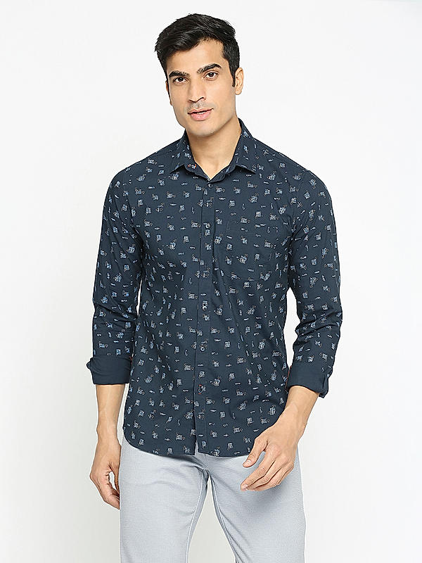 KILLER Men Navy Slim Fit Printed Shirts